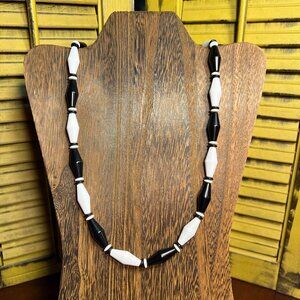 Stunning Vintage Avon Black and White Lucite Beaded Necklace with Hidden Clasp